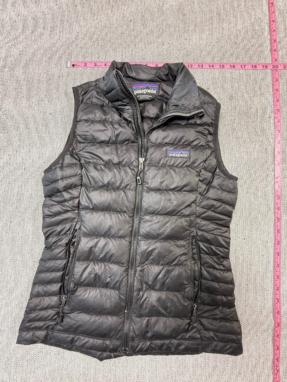 Patagonia Women's XS Black Goose Down Puffer Vest
